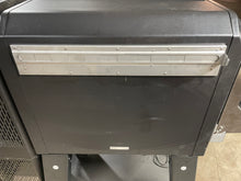 Load image into Gallery viewer, XT Rear Vent Slide