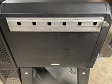 Load image into Gallery viewer, XT Rear Vent Slide