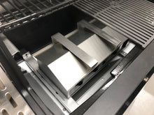 Load image into Gallery viewer, 560/1050 Waterpan Brackets
