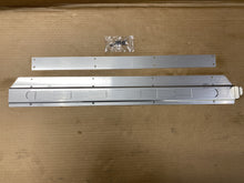 Load image into Gallery viewer, 1050 Rear Vent Slide