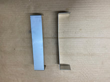 Load image into Gallery viewer, 560/1050 Waterpan Brackets