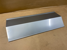 Load image into Gallery viewer, 800/900 Manifold Cover with grease Lip