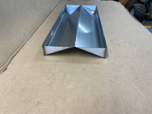 Load image into Gallery viewer, 800/900 Hybrid Manifold Cover/Waterpan